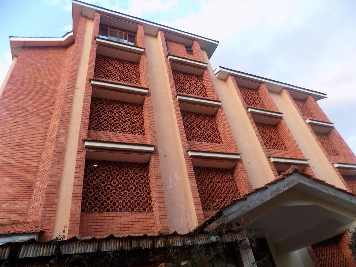 Kayegi Hotel ムバレ エクステリア 写真