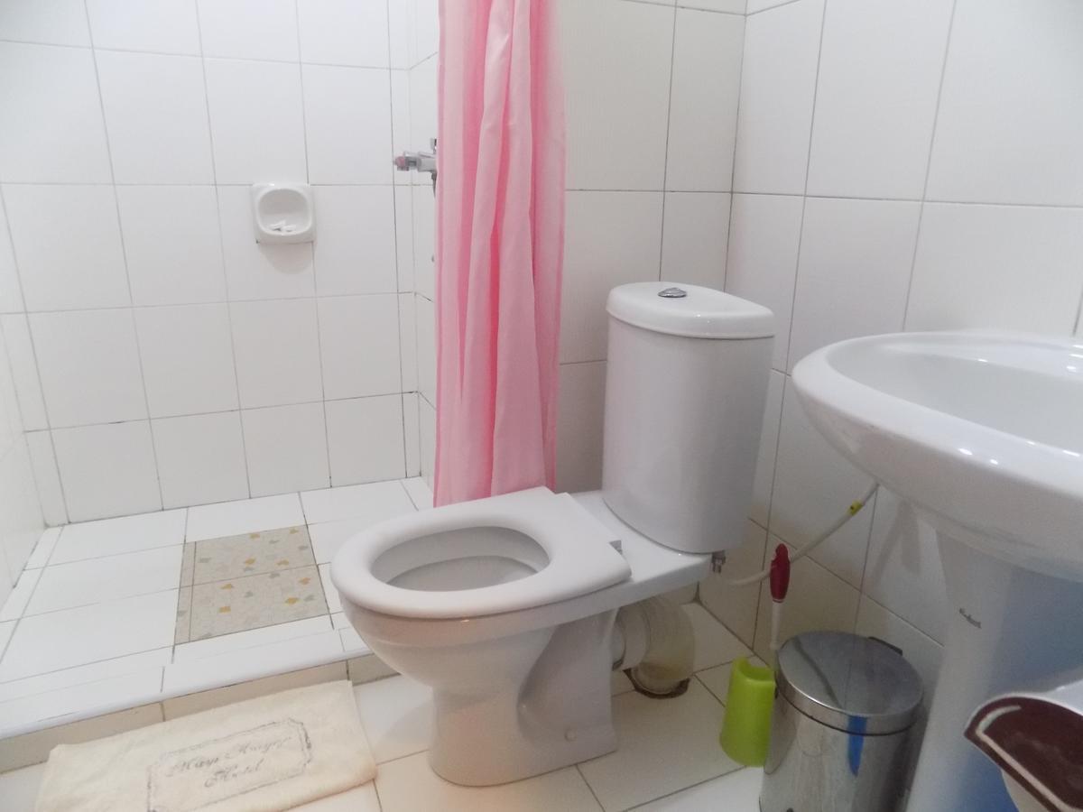 Kayegi Hotel ムバレ エクステリア 写真